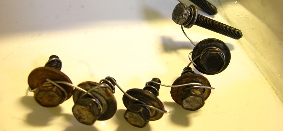 электролиз для борьбы с ржавчиной