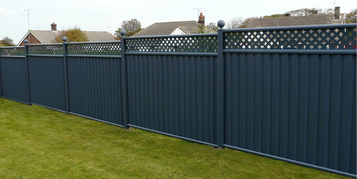 забор из профлиста