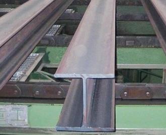 балка металлическая